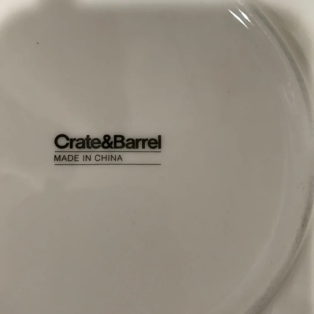 🔹Crate & Barrel ..RED TREE 13.5